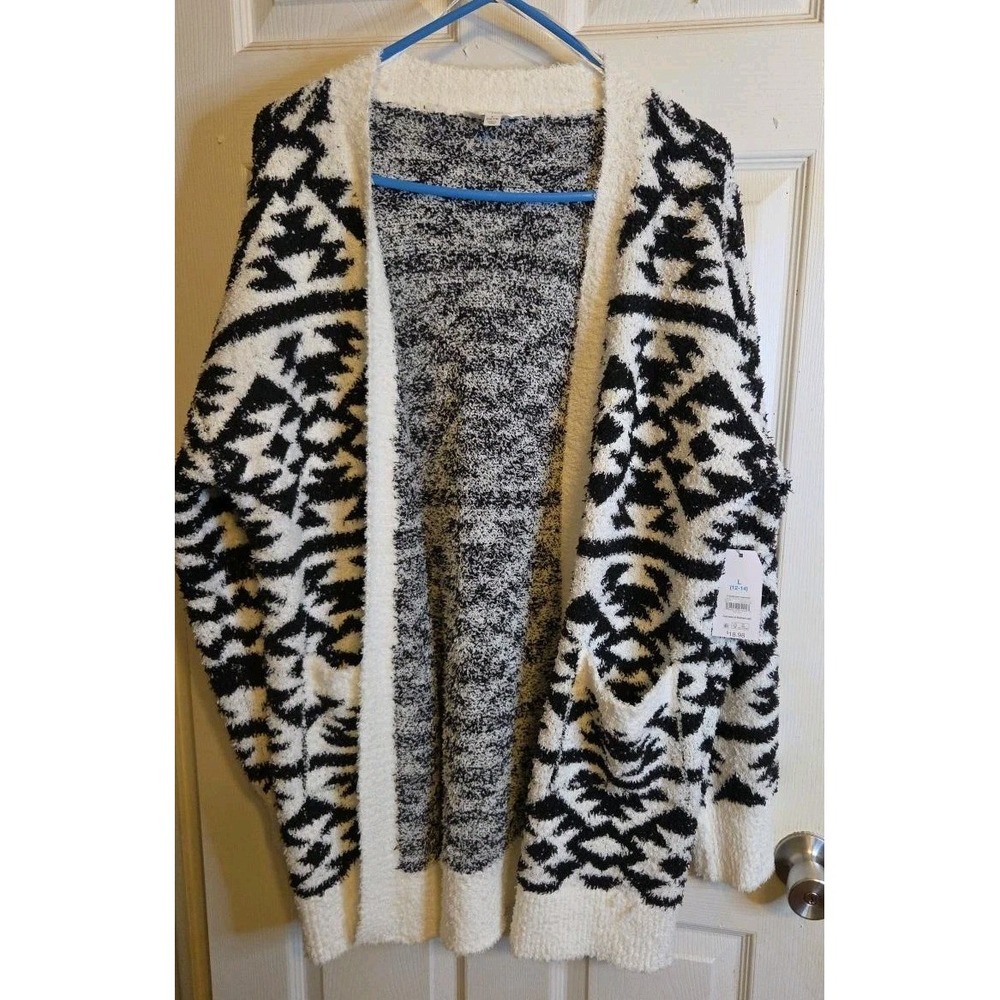 Time and Tru Womens L 12-14 Cardigan Black White Aztec Fuzzy Knit NWT